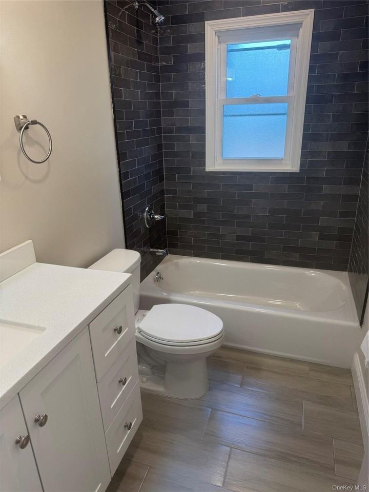 1 Alexine Ave - Photo 5 of 8