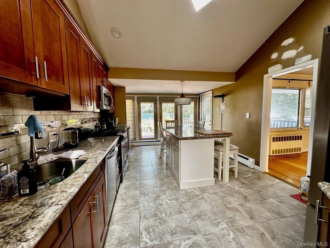 26 Canterbury Rd - Photo 2 of 19