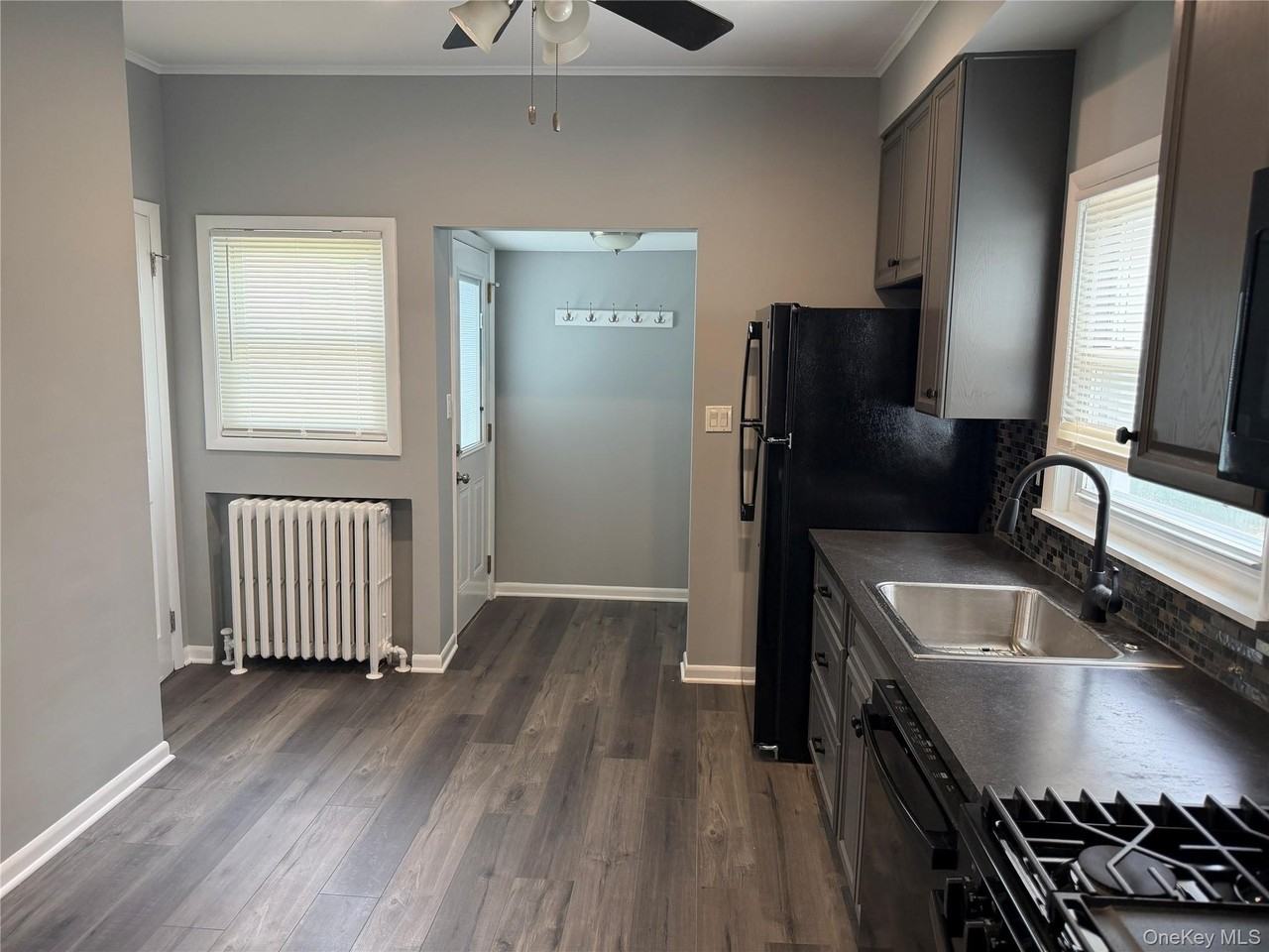 671 Main St #1 - Photo 7 of 22