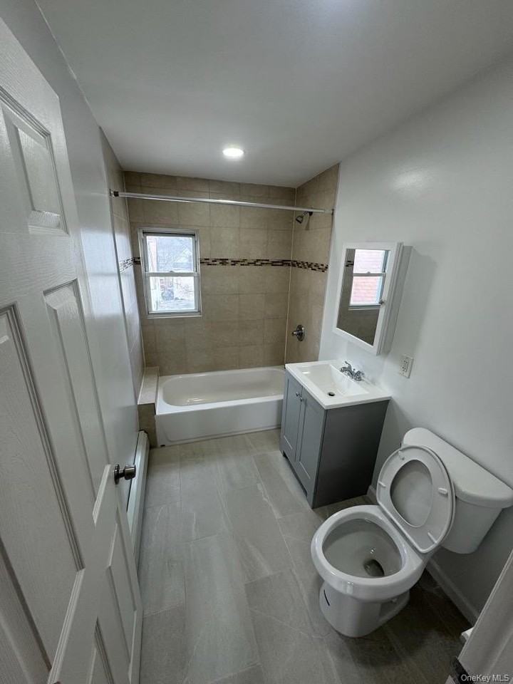 20 Monroe St #3 - Photo 4 of 11
