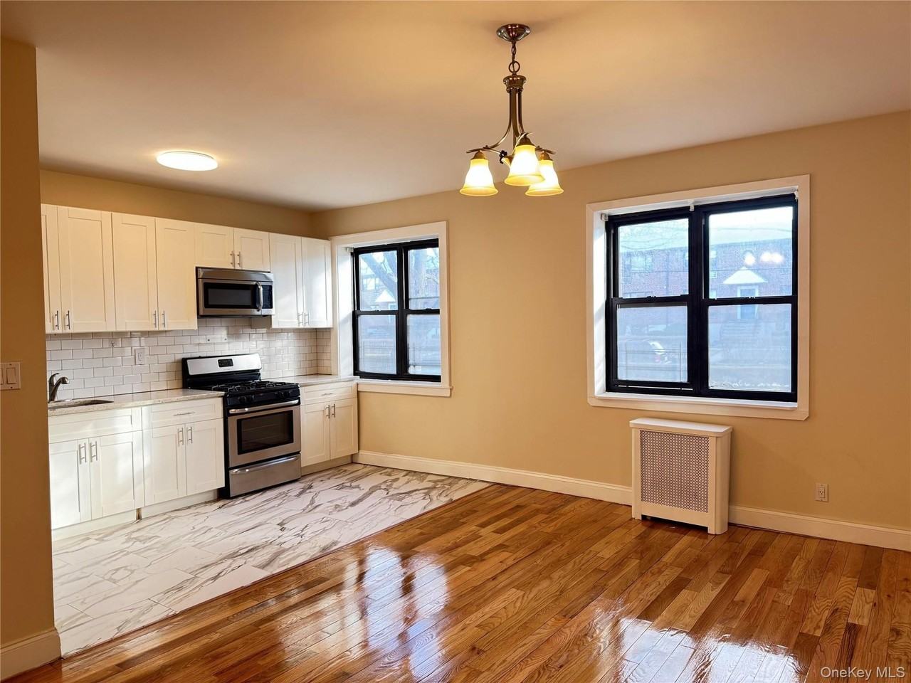 110 Stonelea Pl #1B - Photo 4 of 6