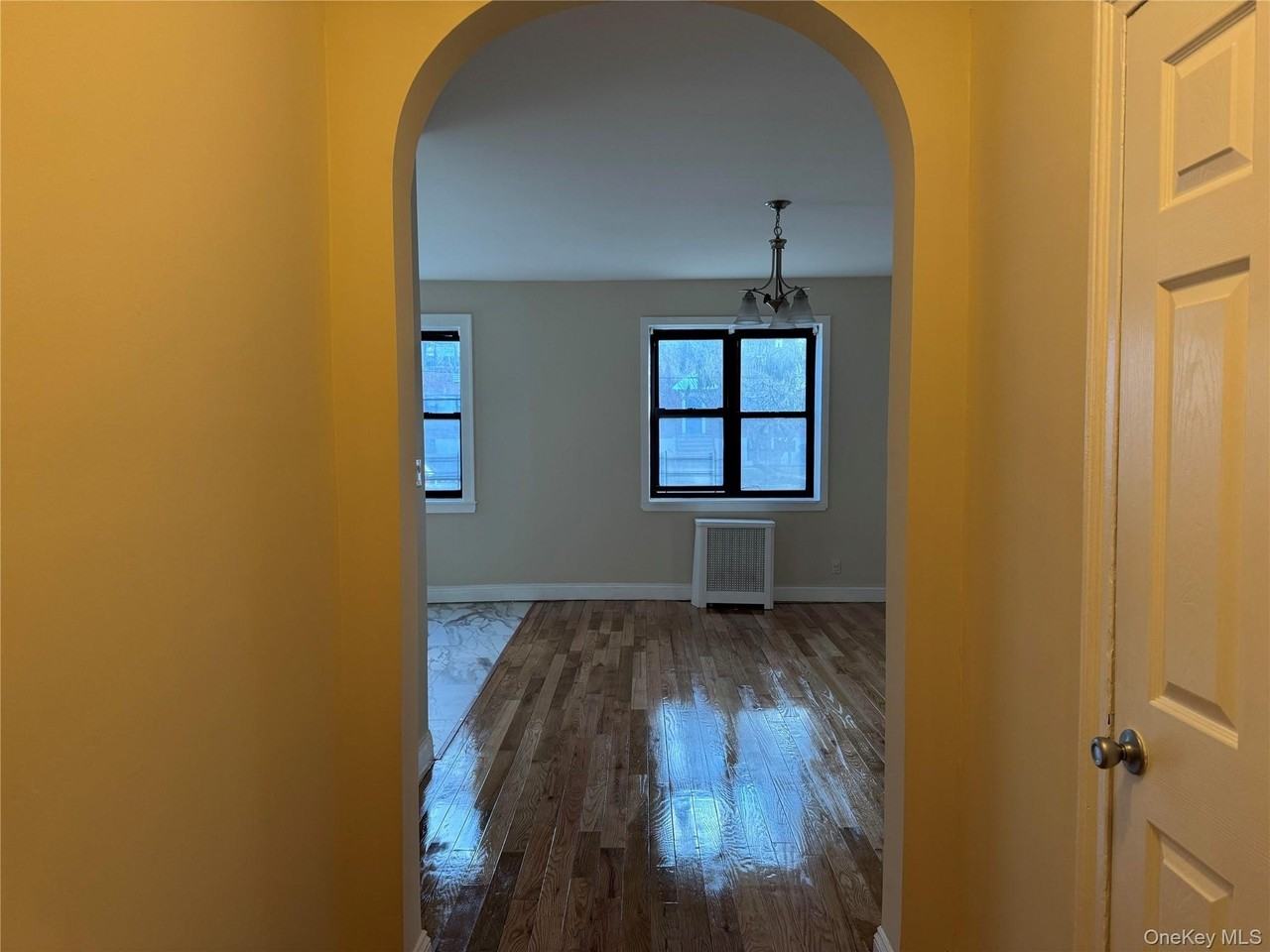 110 Stonelea Pl #1B - Photo 5 of 6