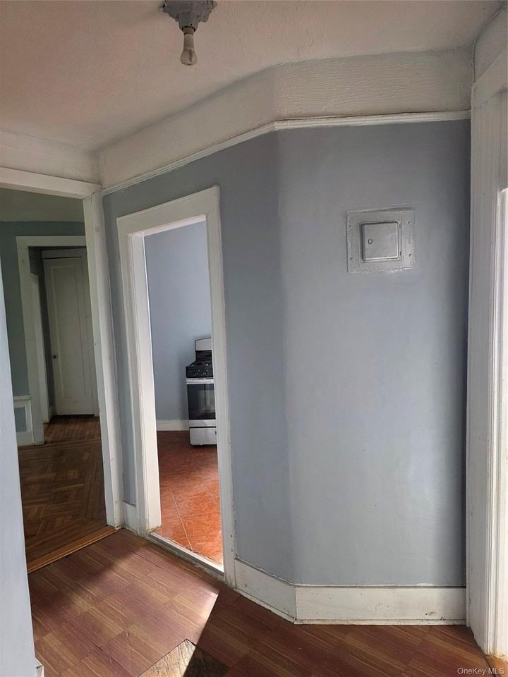 1115 Dorchester Rd #4F - Photo 3 of 21
