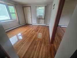 featured image of 27 Cross St #1