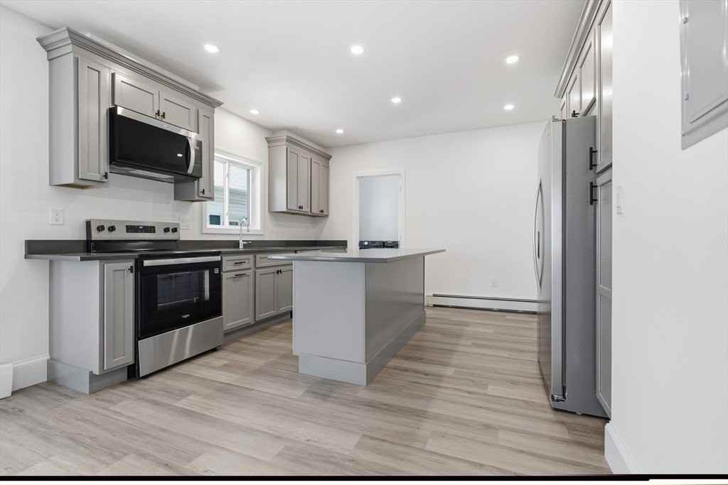 40 Concord Ave #1