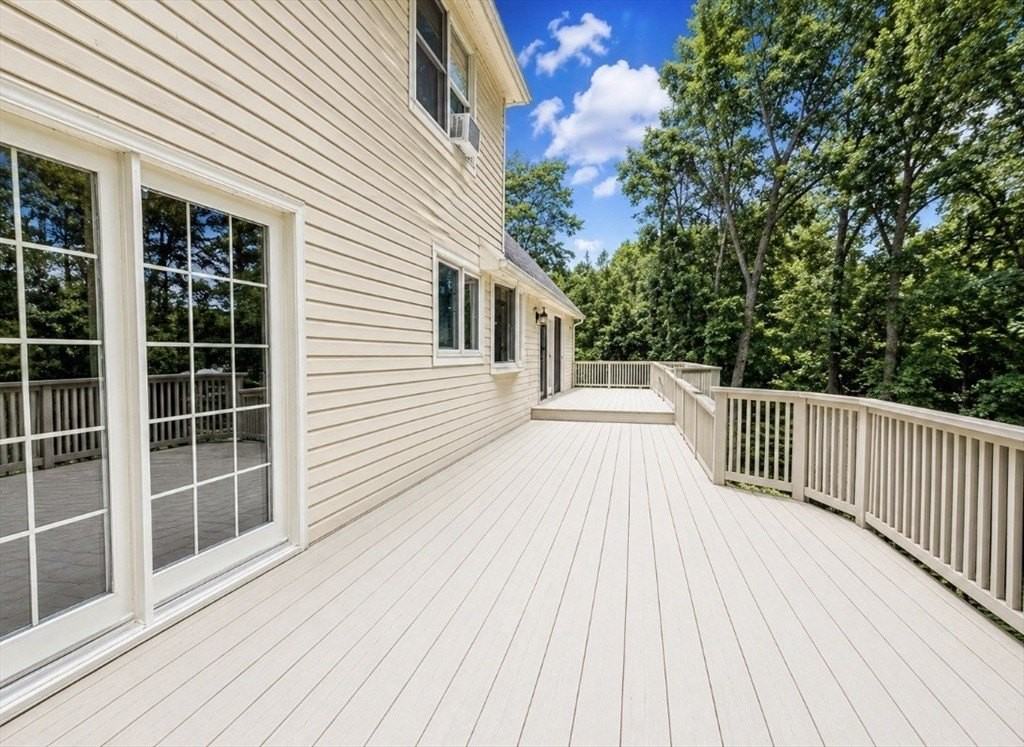 31 Woodside Cir - Photo 2 of 18