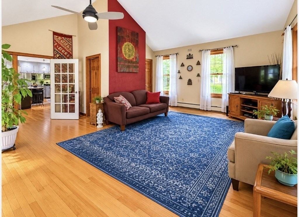 31 Woodside Cir - Photo 3 of 18
