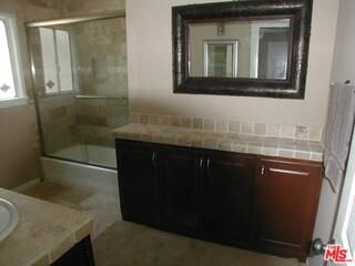 6040 Van Noord Ave - Photo 3 of 8