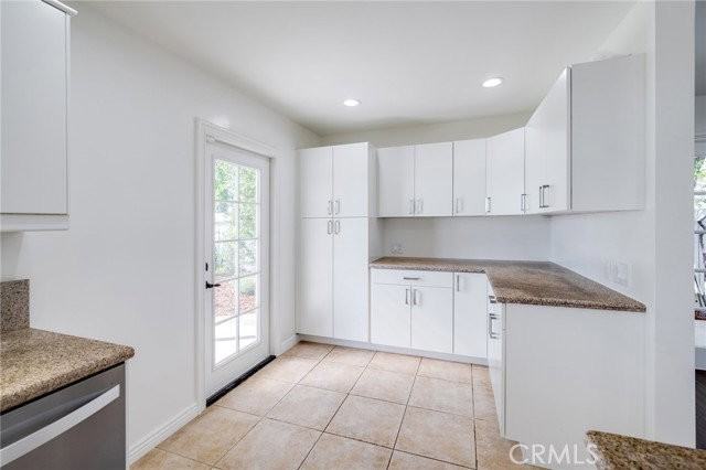 7126 Atheling Way - Photo 6 of 8