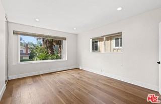 21817 Providencia St - Photo 5 of 8