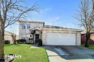 featured image of 3913 Fox Run Dr