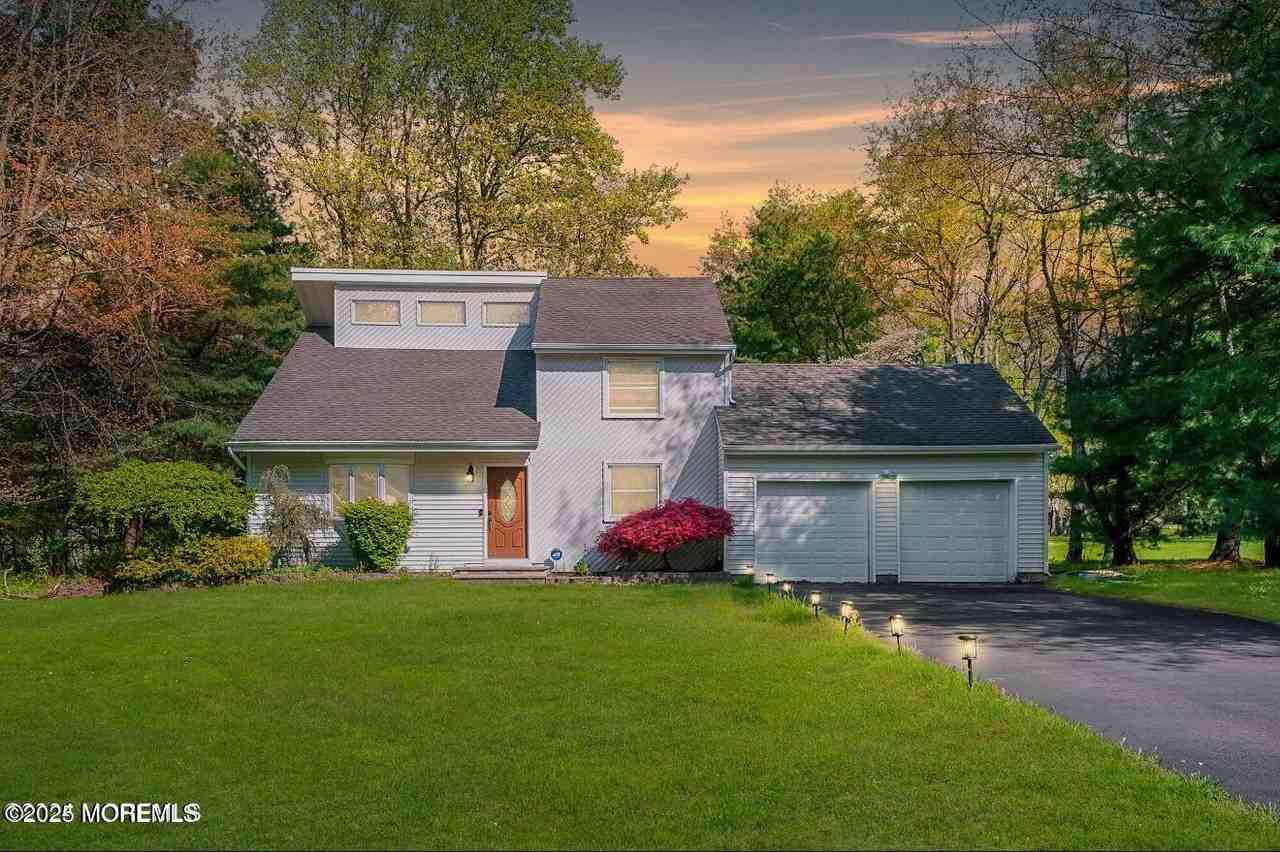 627 Eltone Road - Photo 3 of 29