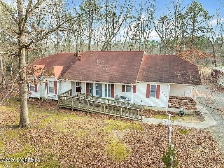 1097 Lakewood Farmingdale Rd - Photo 2 of 14