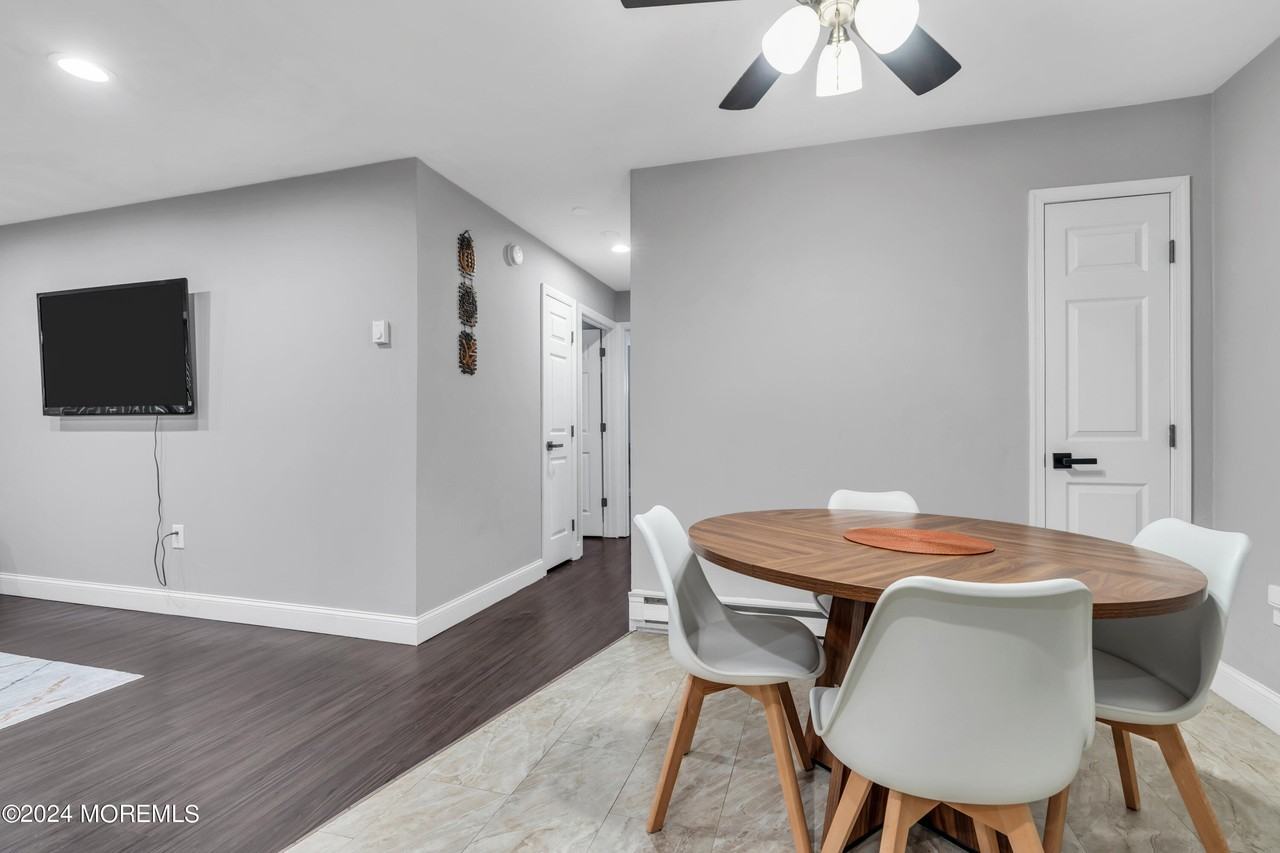 91 Arrowood Rd #B - Photo 7 of 12