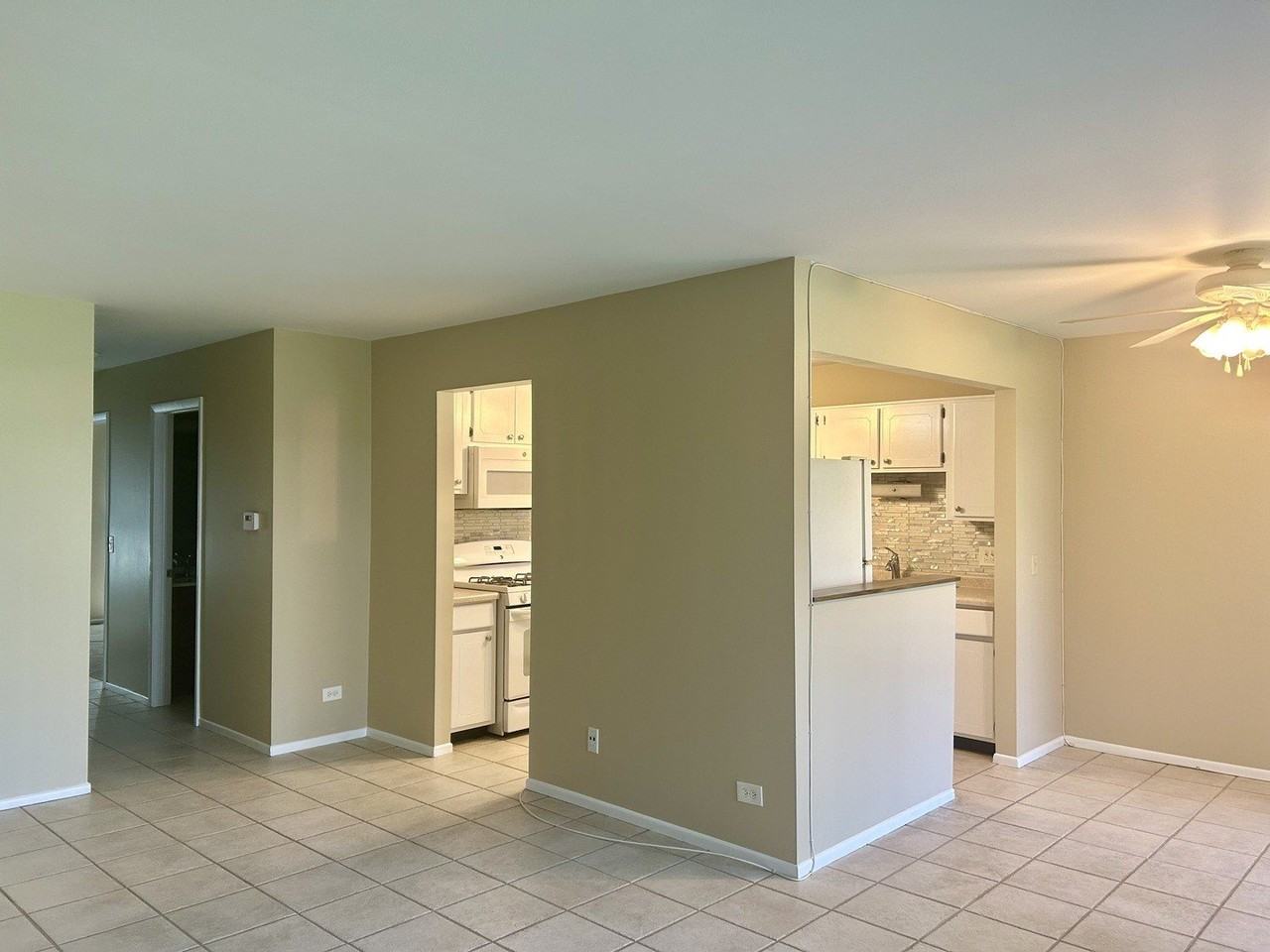 76 Margate Ct #C1 - Photo 3 of 14
