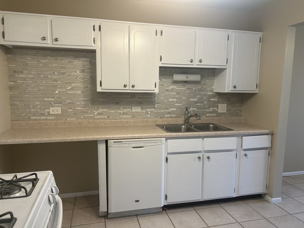 76 Margate Ct #C1 - Photo 5 of 14