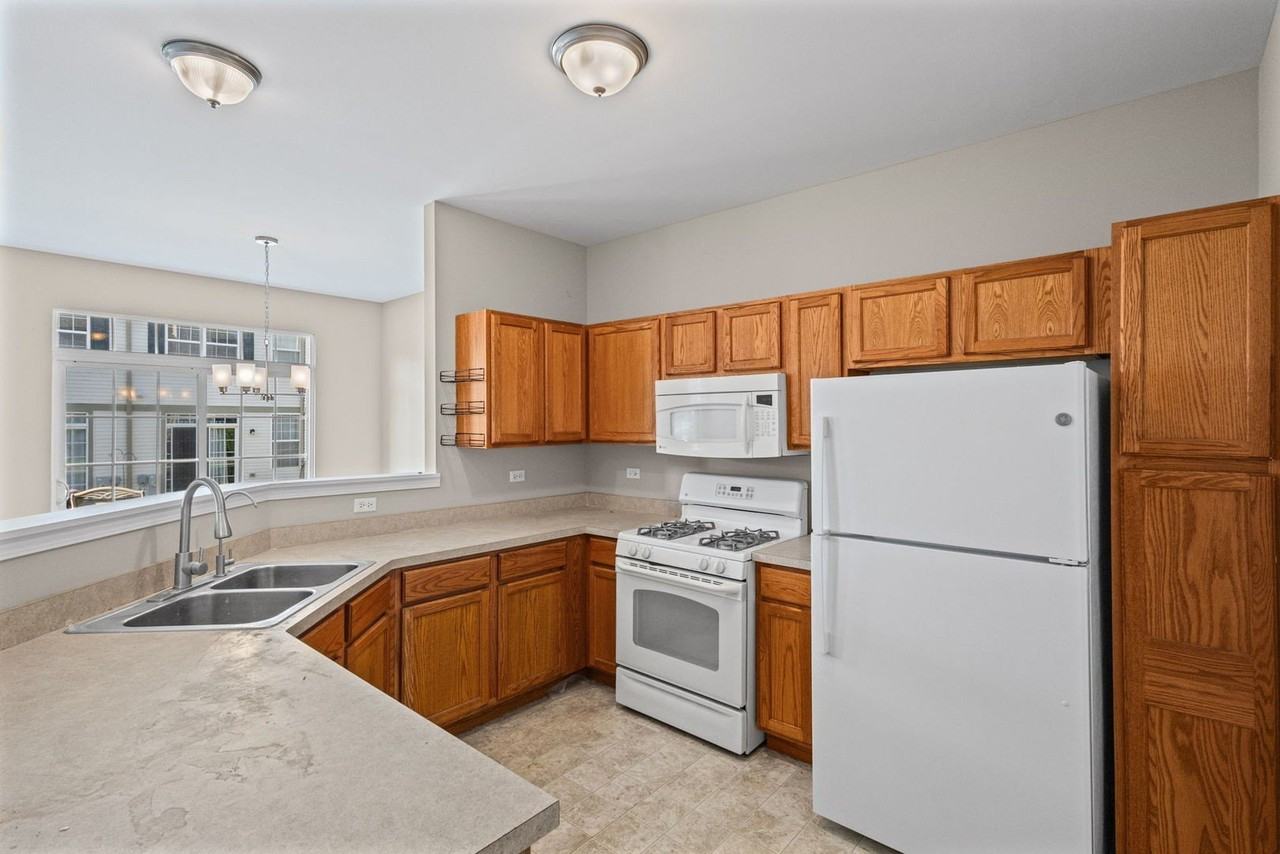 535 N Red Deer Rd #535 - Photo 6 of 18