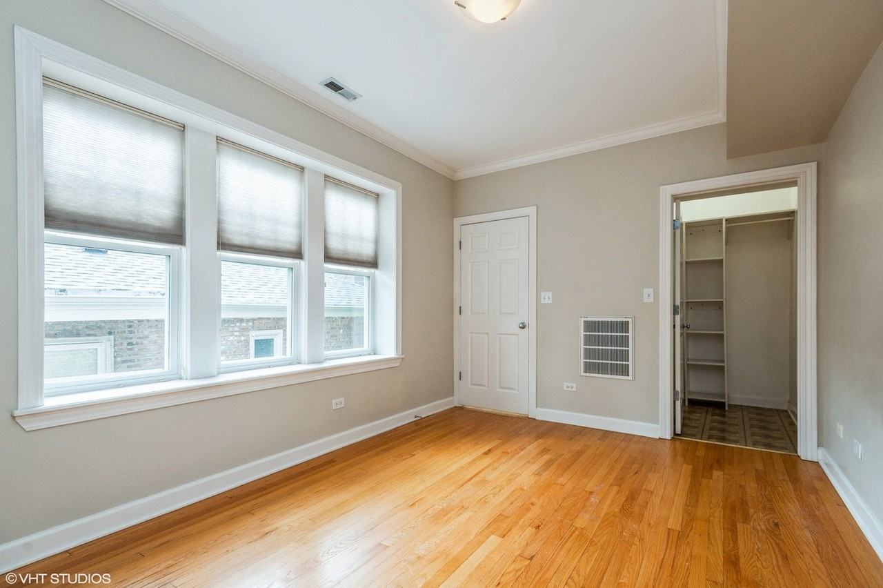 1615 Monroe St #2S - Photo 7 of 10