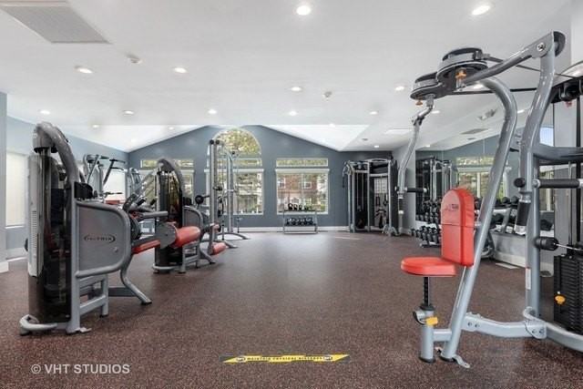 48 Sterling Cir #207 - Photo 7 of 14