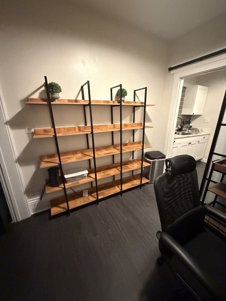 1709 W Wallen Ave #1J - Photo 7 of 9