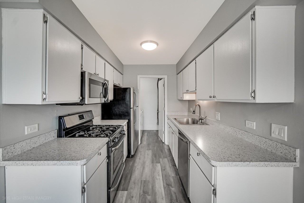 103 Red Barn Rd #103 - Photo 5 of 17