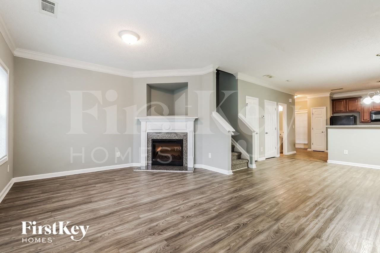 6372 Olmadison Pl - Photo 2 of 16
