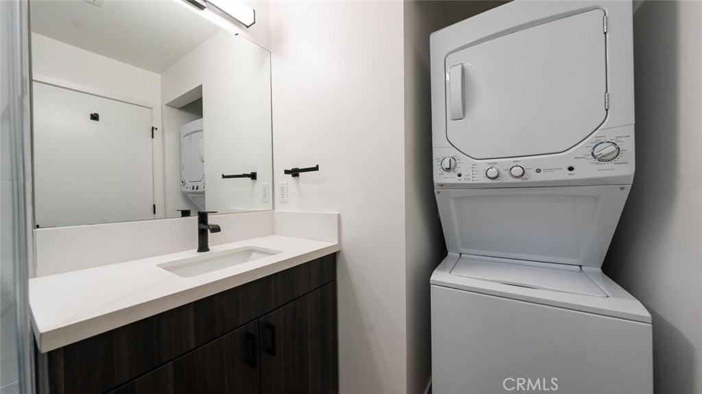613 N Occidental Blvd #611-1 - Photo 7 of 15