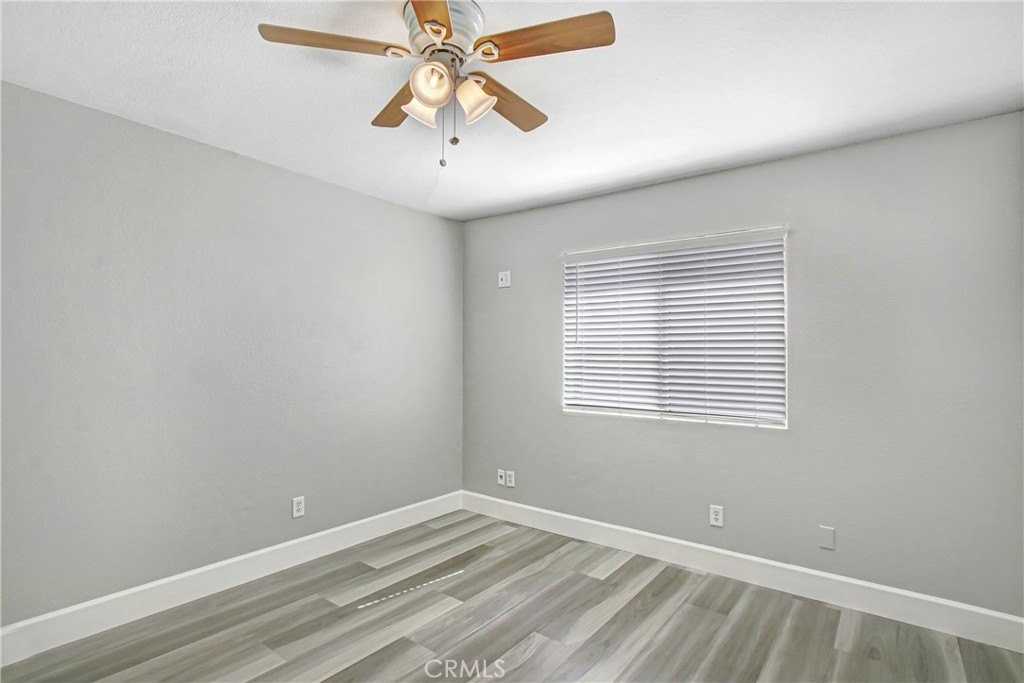 11841 Gage Dr - Photo 7 of 19