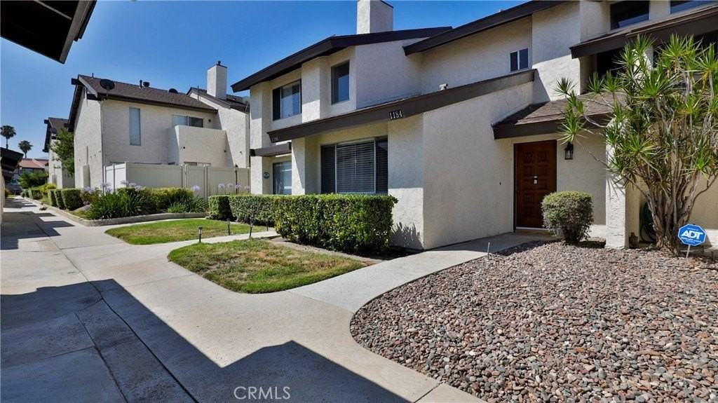 1184 Mohave Dr - Photo 2 of 50
