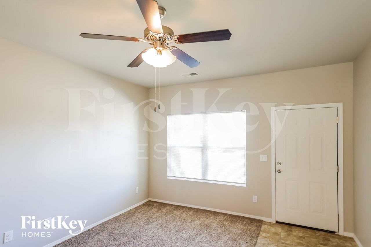 224 Cambridge Park Dr - Photo 3 of 15