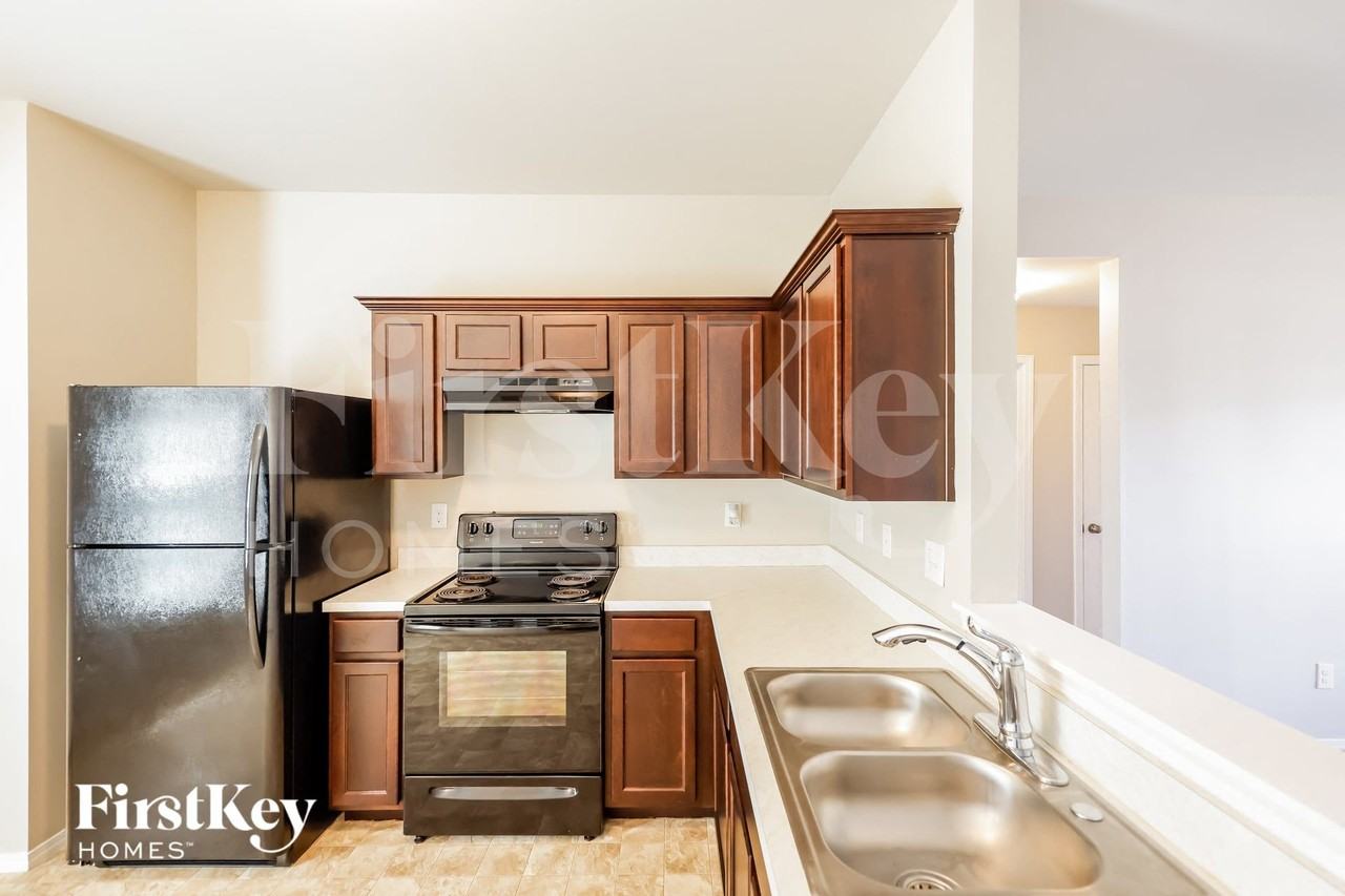 224 Cambridge Park Dr - Photo 6 of 15