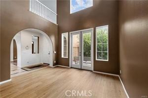 featured image of 32372 Safflower St