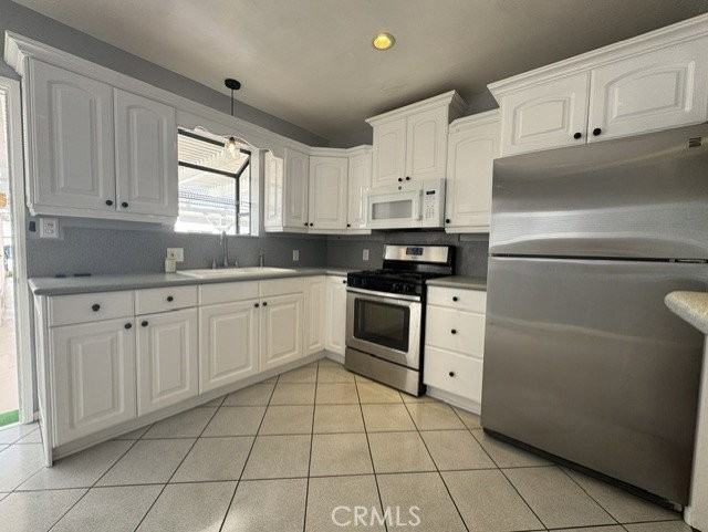 3759 Ocana Ave - Photo 5 of 8