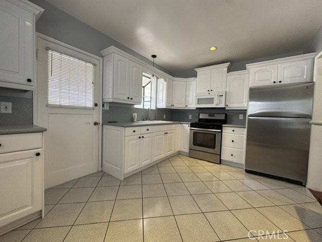 3759 Ocana Ave - Photo 7 of 8