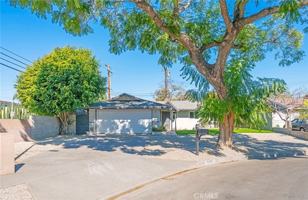 featured image of 5125 W Crystal Ln