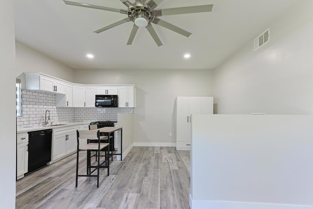 142 L St - Photo 6 of 16
