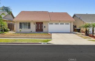 featured image of 243 N Pageant St