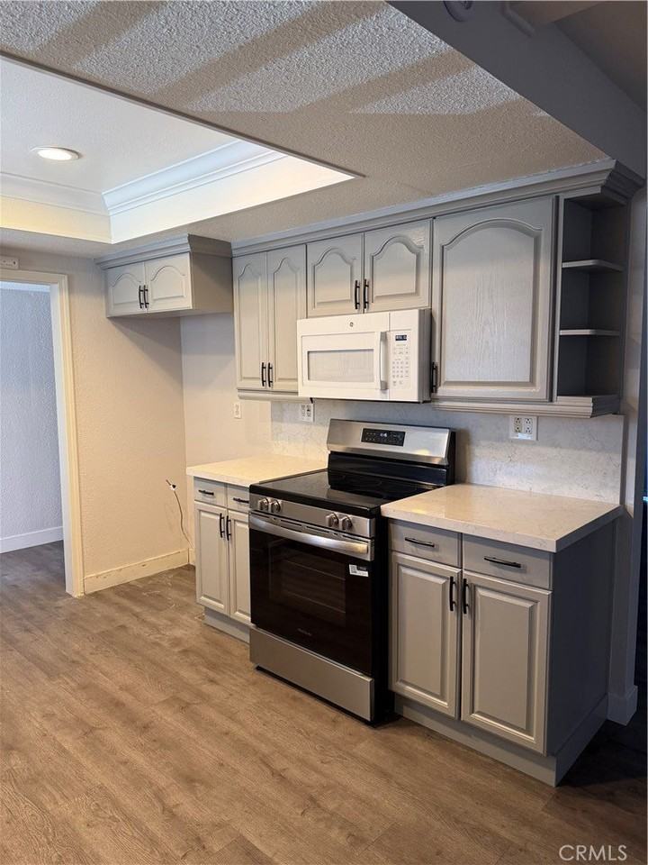 7071 Santa Paula Cir - Photo 5 of 27