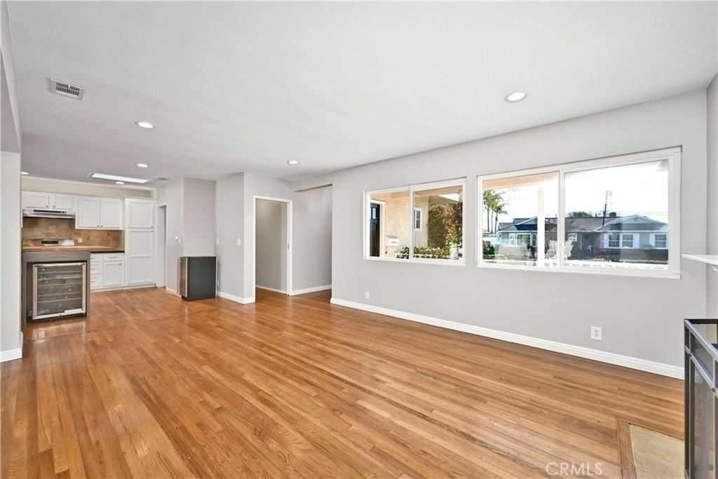 6727 E Pageantry St - Photo 7 of 33