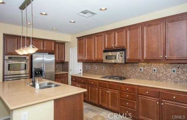 17767 Sweetgum Ln - Photo 2 of 11