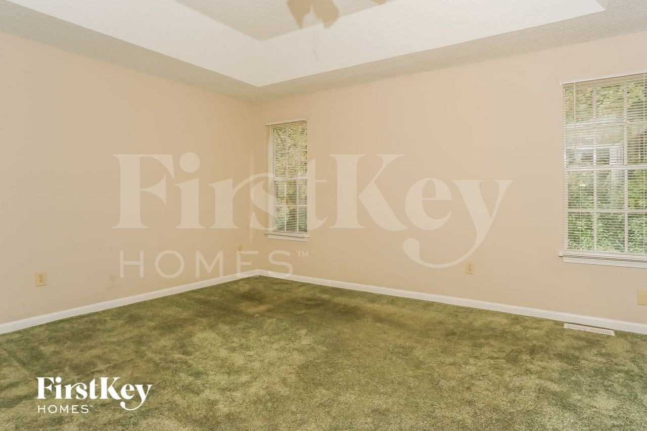 993 Cherry Laurel Dr - Photo 7 of 15