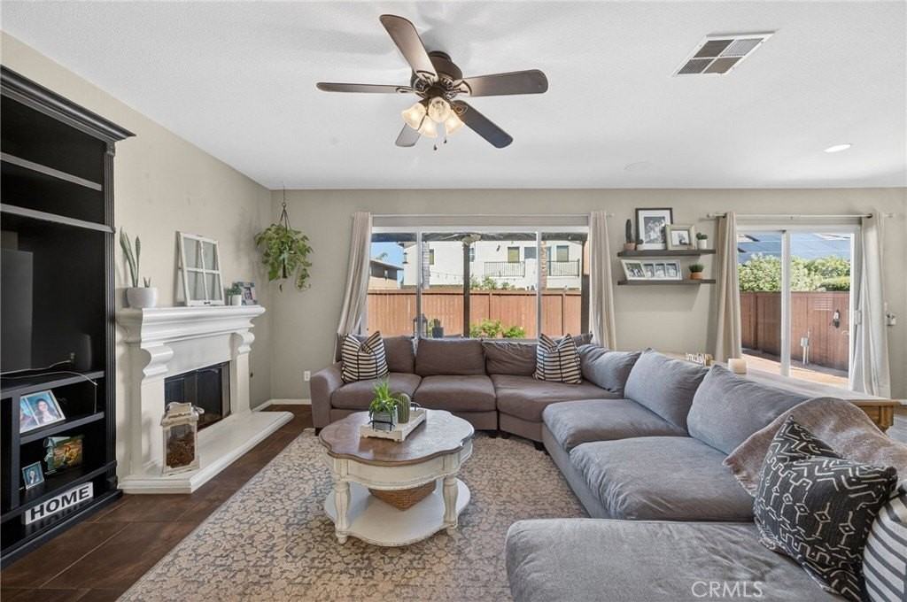 33884 Pegase Ct - Photo 5 of 50