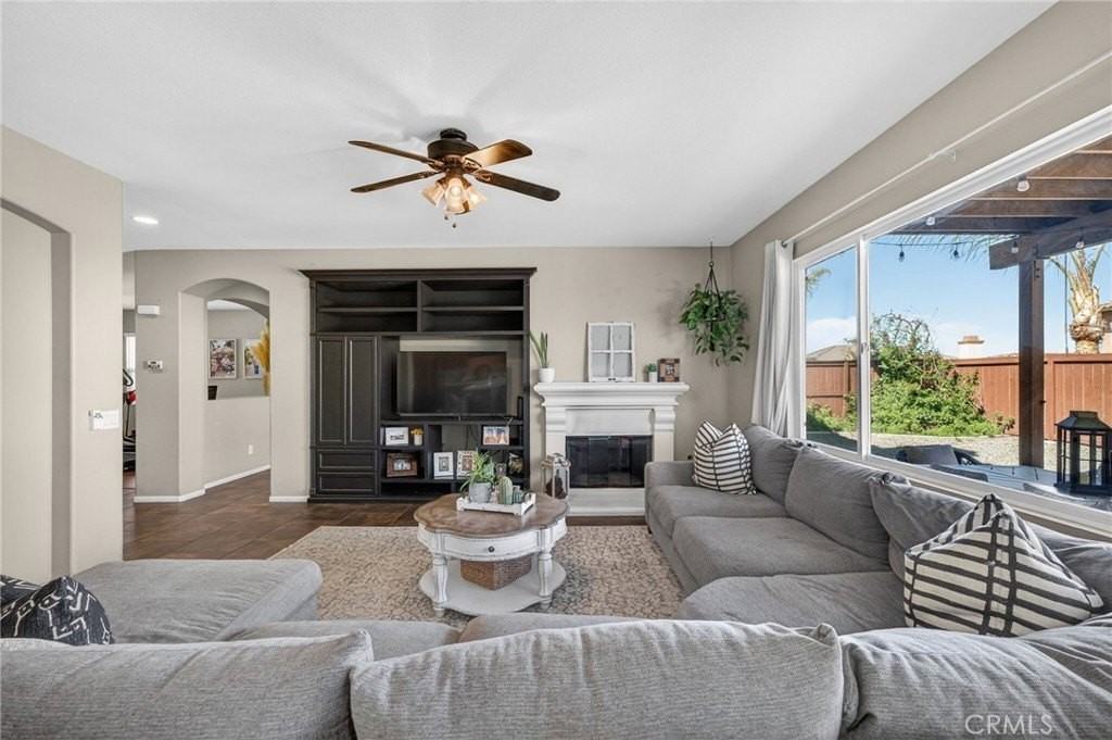 33884 Pegase Ct - Photo 6 of 50
