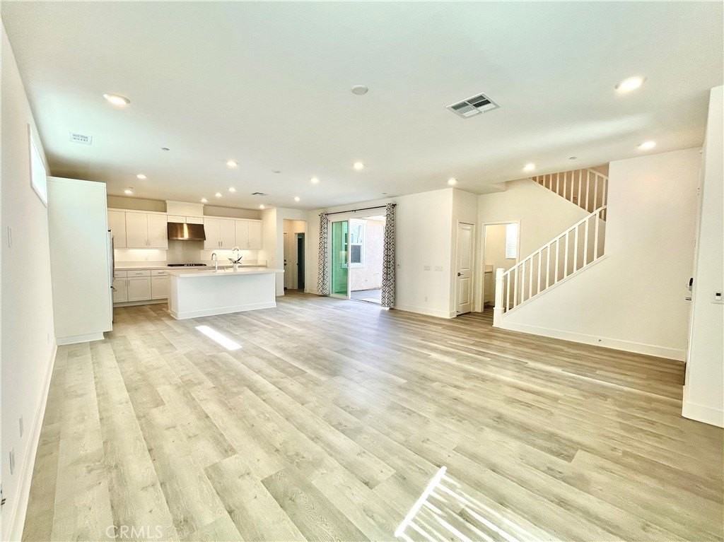 27318 Great Divide Ln - Photo 2 of 28