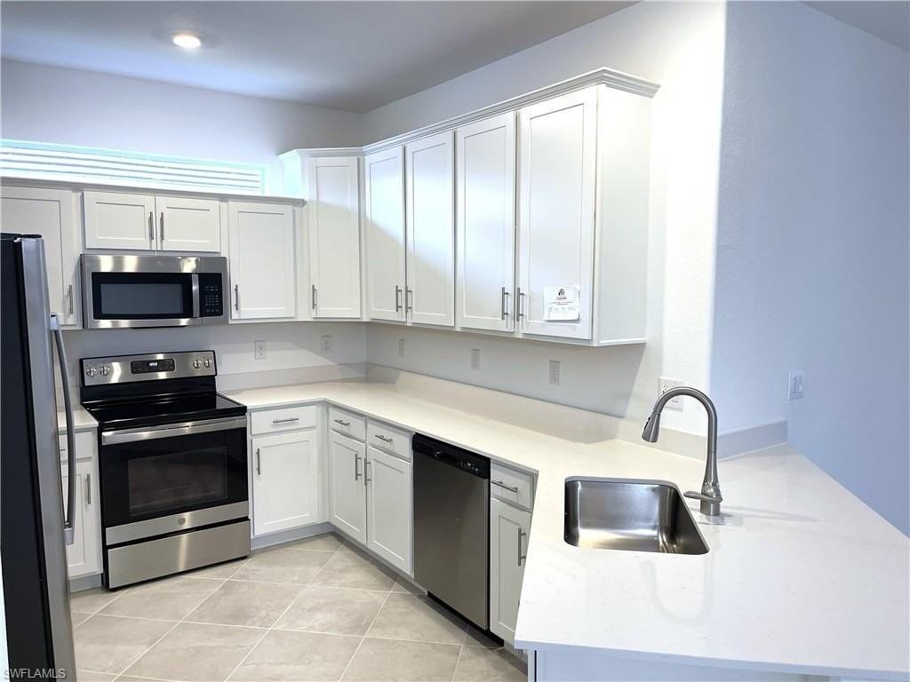 2184 Dragonfruit Way - Photo 4 of 17