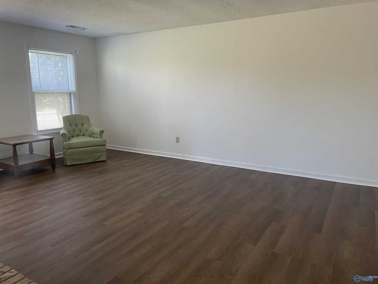 6613 Steeplechase Dr Nw - Photo 5 of 36