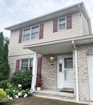 121 Donna Ave - Photo 1 of 1