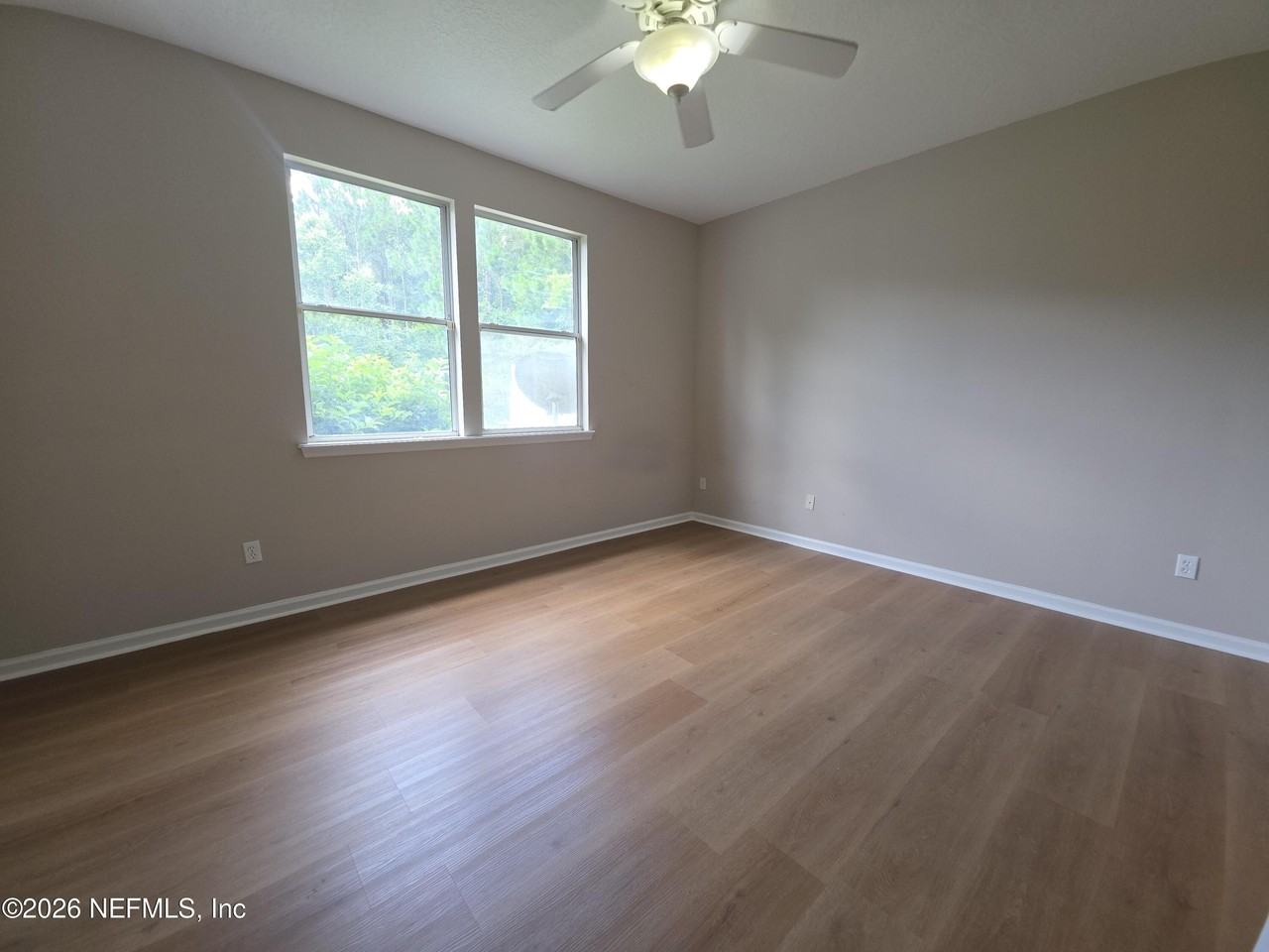 6070 Bartram Village Dr - Photo 3 of 19