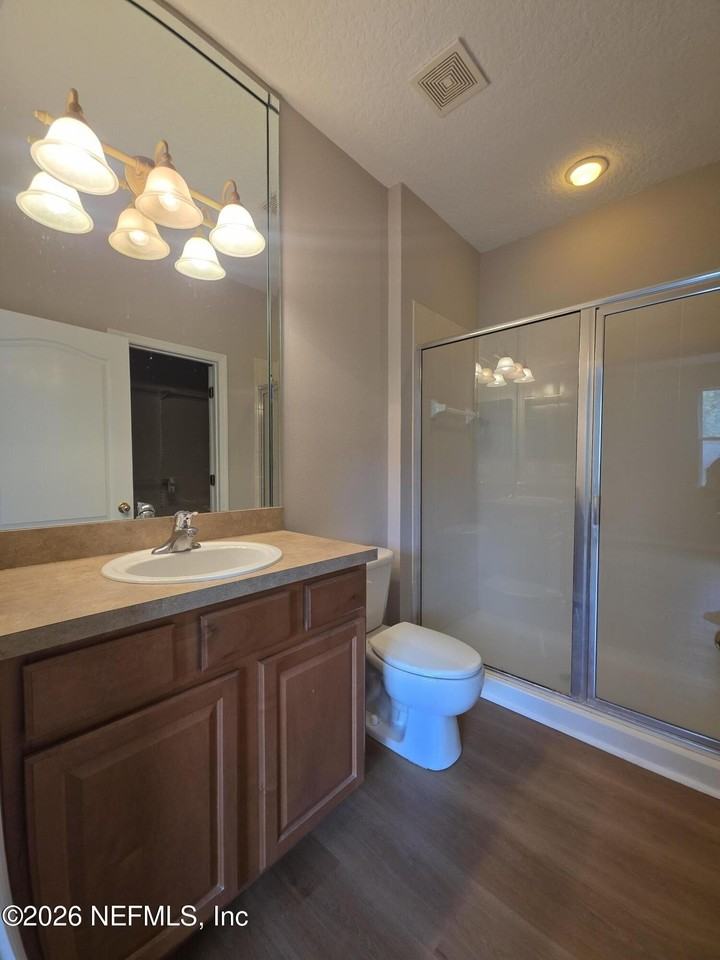 6070 Bartram Village Dr - Photo 4 of 19