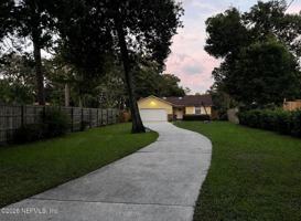 featured image of 1671 Holly Oaks Lake Rd E